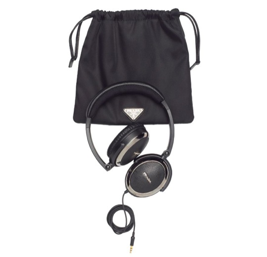 Janine Jarman's 6 Cool Holiday Hair Tips Curly Hair