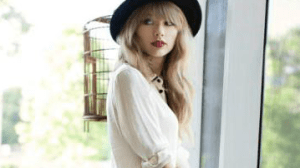 Eminem Net Worth 2022: Super Bowl Halftime Show, 8 Mile Salary & More