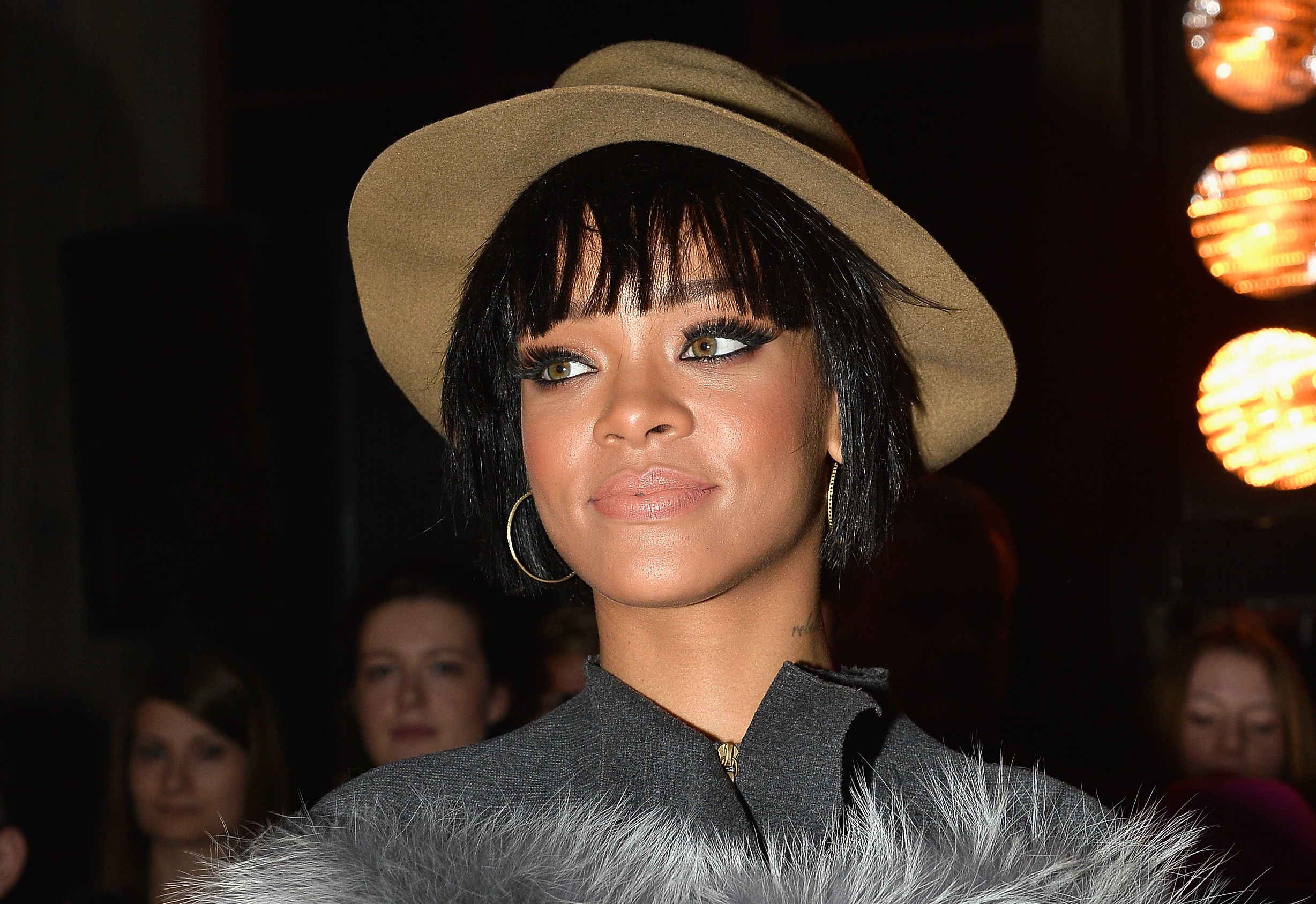 Rihanna to Be Honored With CFDA Fashion Icon Award
