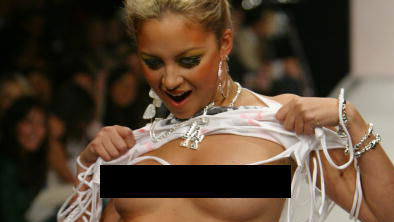 Throwback Thursday: This Topless Photo of Nicole Richie From 2003