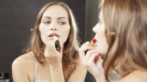 How : Keep Your Hair Color From Fading