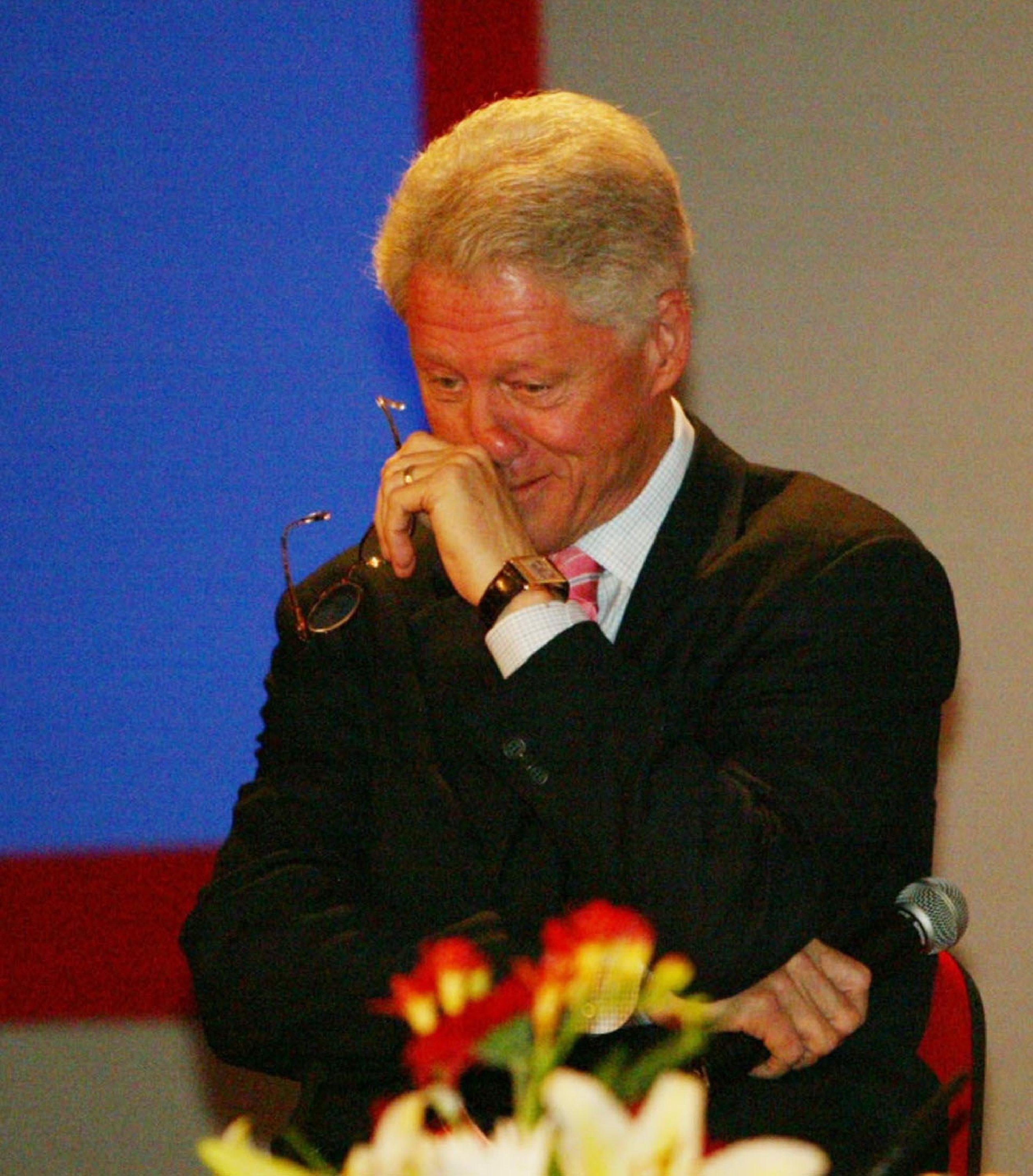 when are men most likely to cheat age