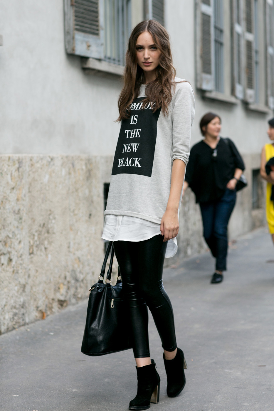 Model in casual outfit.