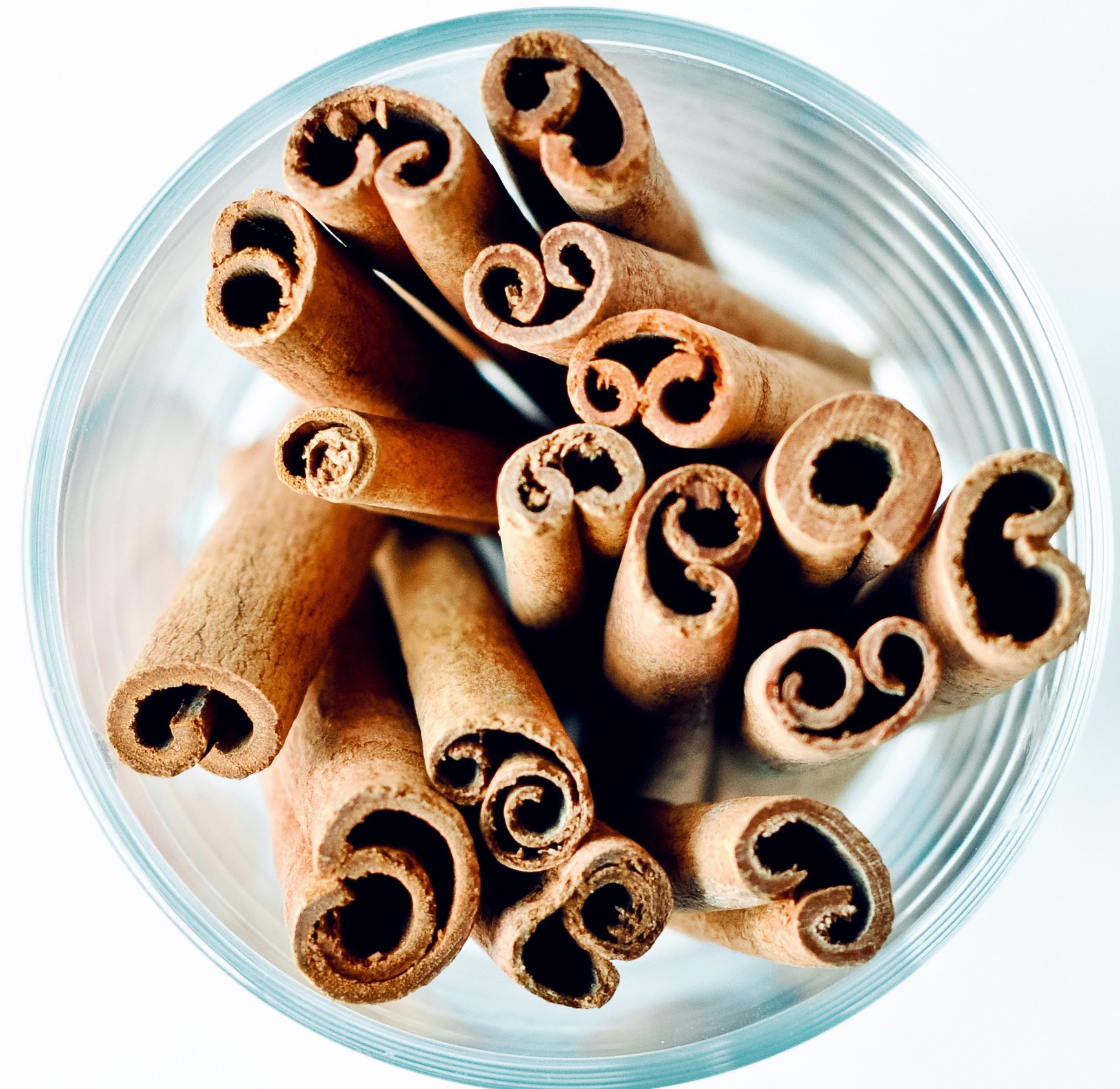 Benefits of Cinnamon in For Your Hair, Skin and Health