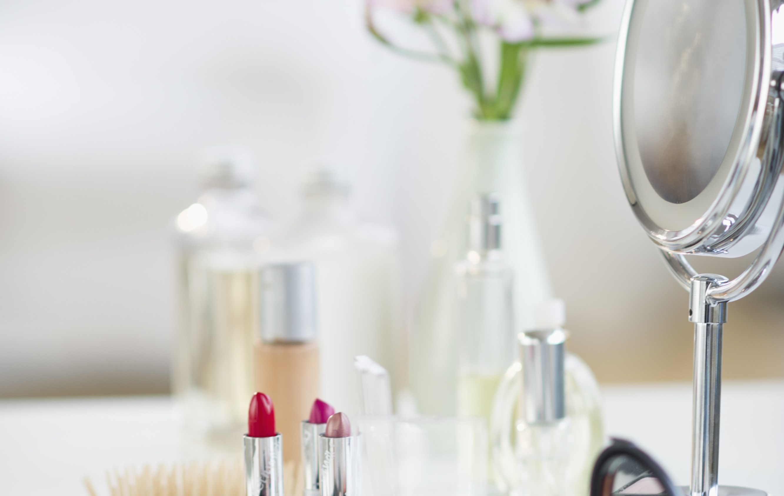 How to Fake Glowing Skin