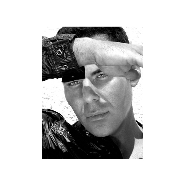 Scott Barnes Tells Us How- Glow Like J.Lo