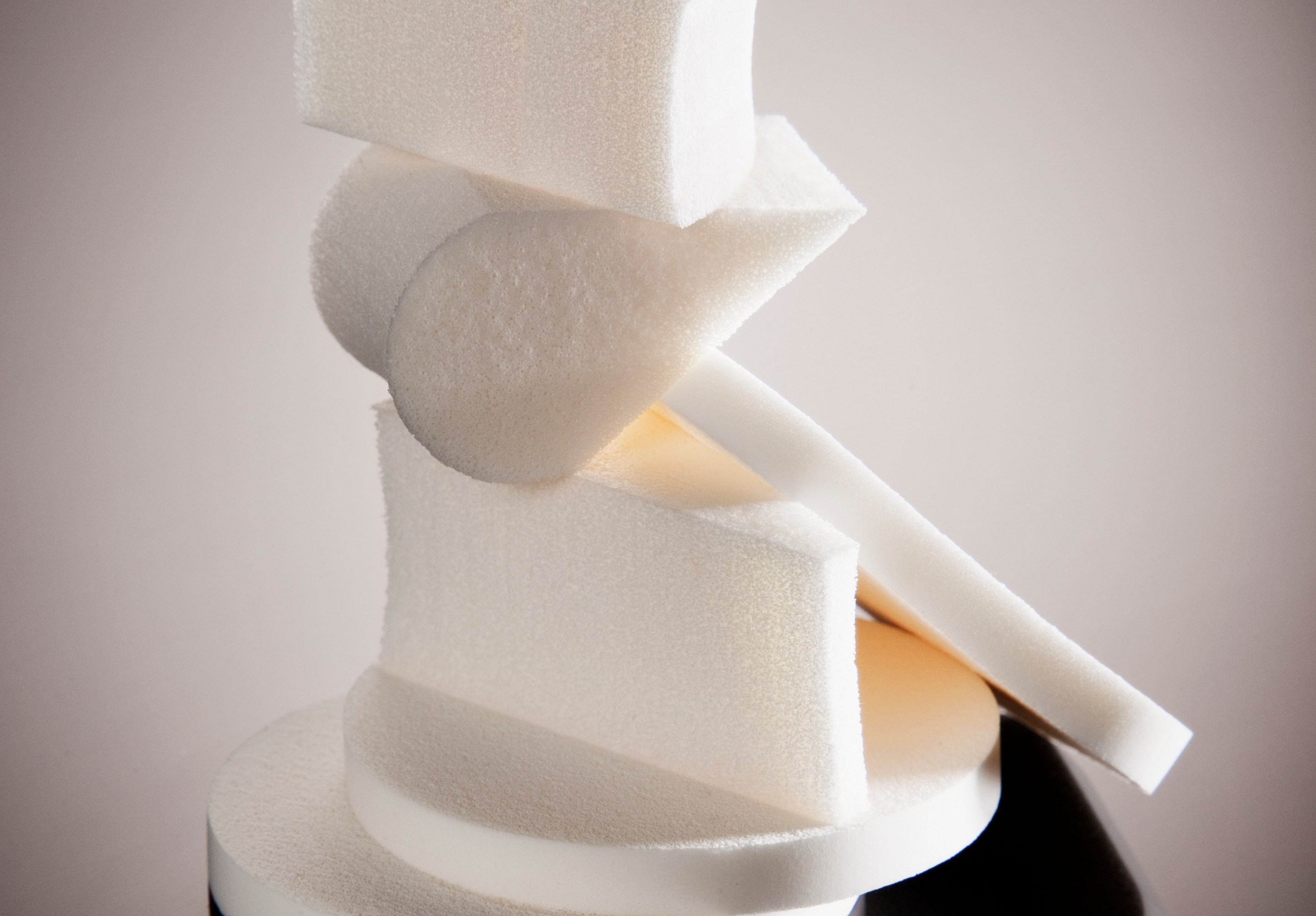 How You Should Be Applying Sunscreen