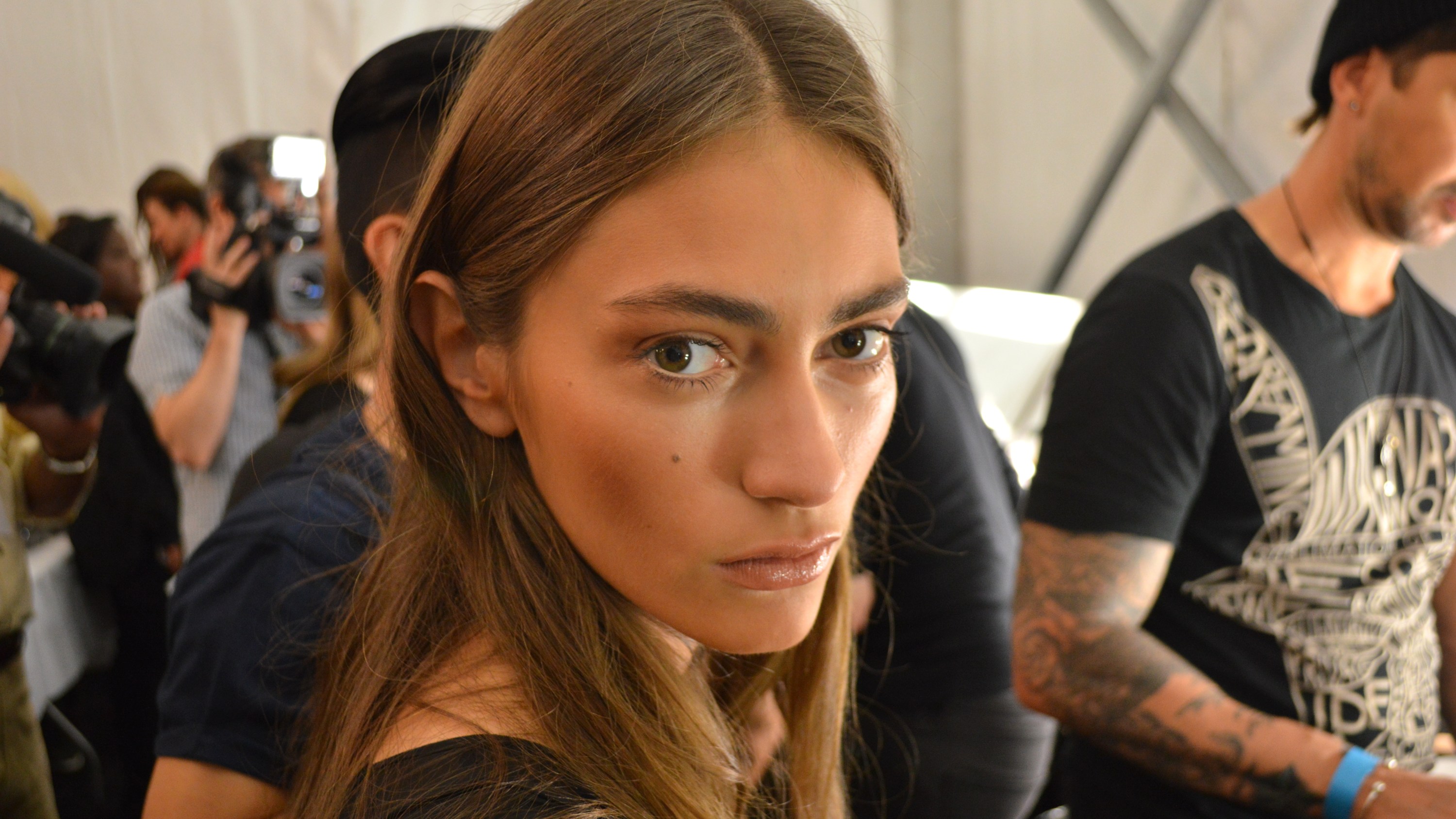 New York Fashion Week: Learn How to Get the BCBGMAXAZRIA Mascara Look
