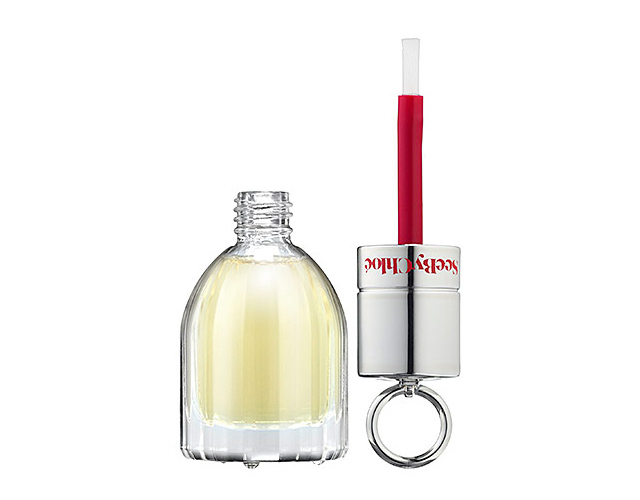 Rihanna Tries Out a Bob, Again: Love It Or Hate It?