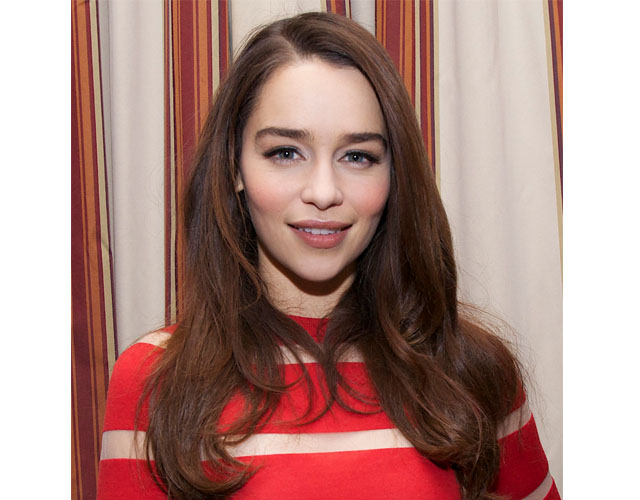 'Game of Thrones' Star Emilia Clarke Says She 'Never' Gets Hit On