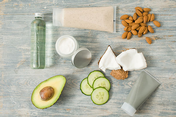 Should You Be Using Bar Shampoo? The Pros & Cons