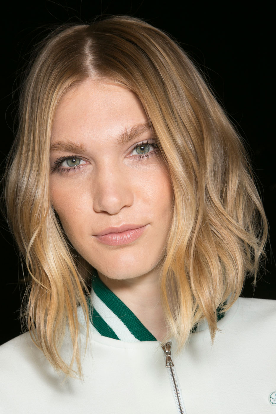 How to Stop Frizzy Hair: Expert Tips