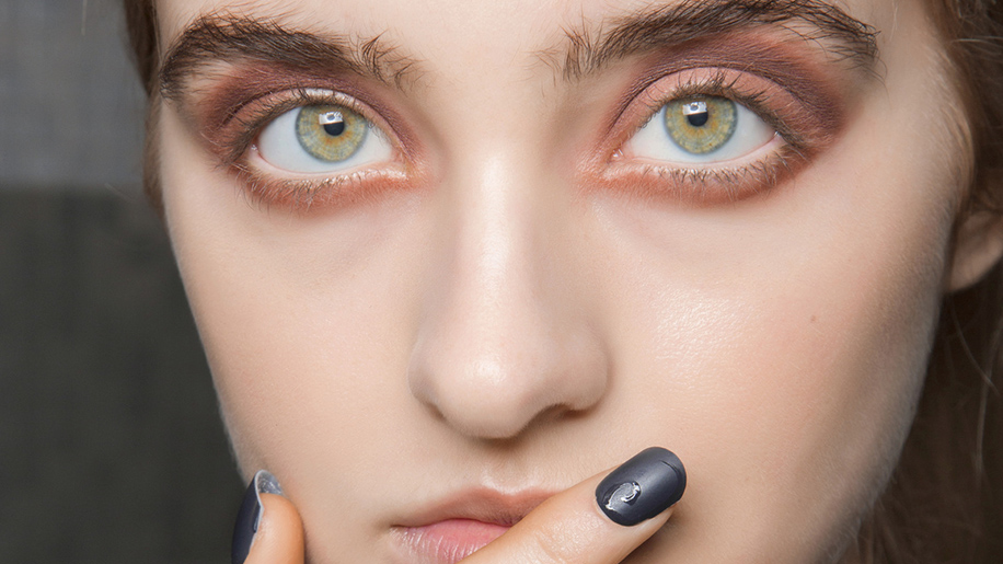 rust eyeshadow at antonio marras