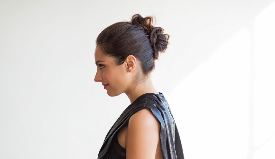 How to Do a Mohawk Chignon