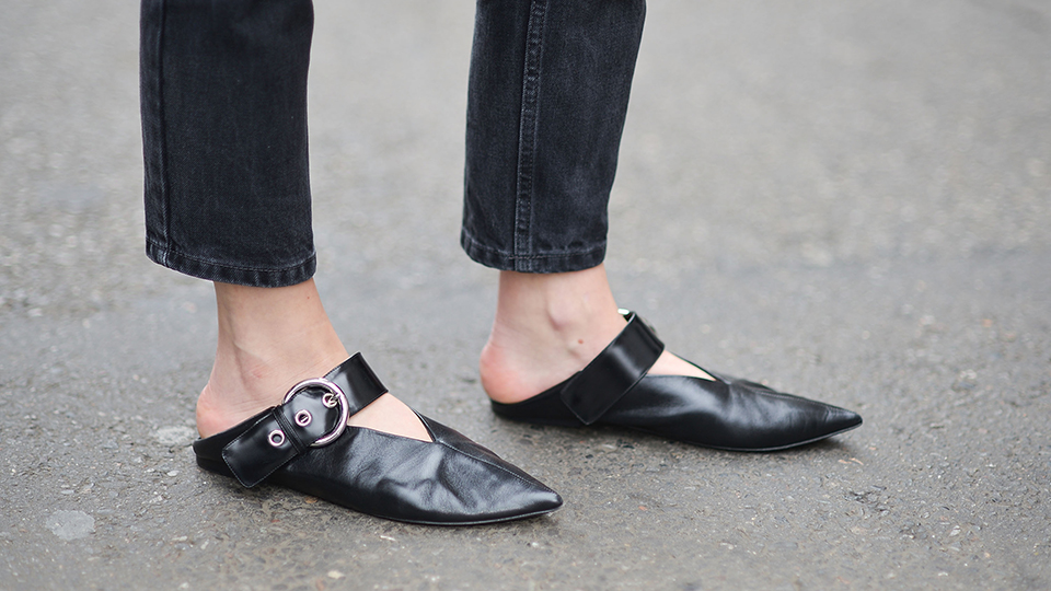 Mules with Fold-Down Backs: The Spring Shoe Trend Giving Me Anxiety
