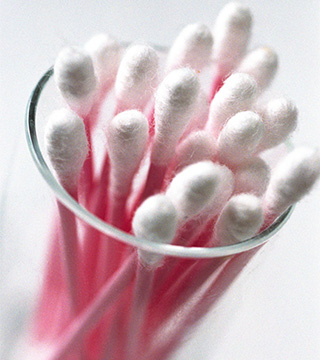 10 Beauty Hacks You Can Do with Cotton Swab