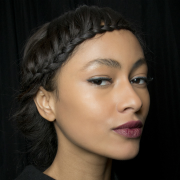 Control Oily Skin With a Face Peel