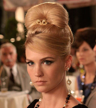 Is Elisabeth Moss Still a Scientologist?