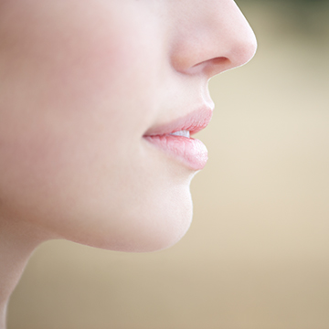 Control Oily Skin With a Face Peel