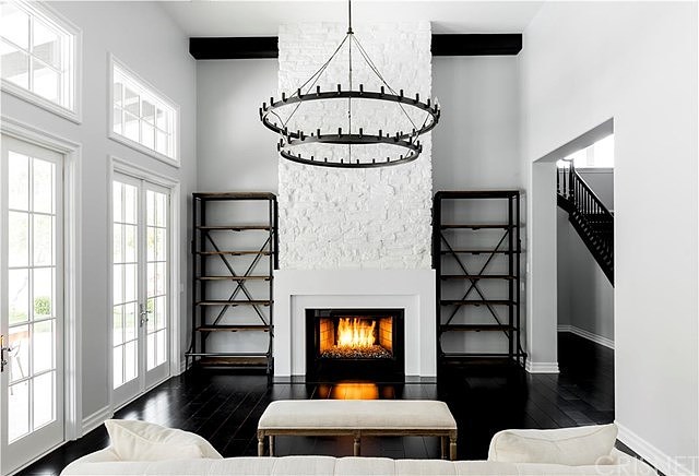 Ewing Associates, Sotheby's International Realty