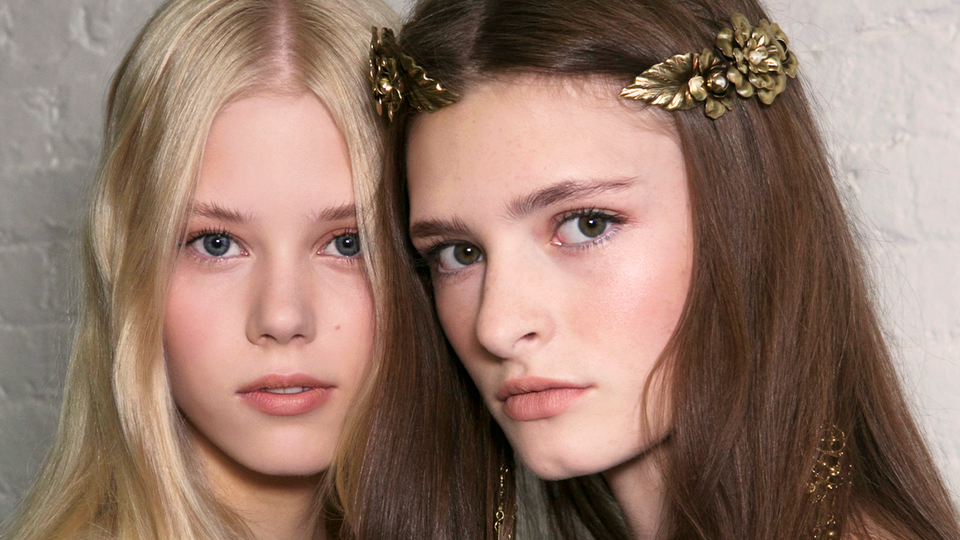 15 Cool Hair Clips That Won't Remind You of the Ones from Your Childhood