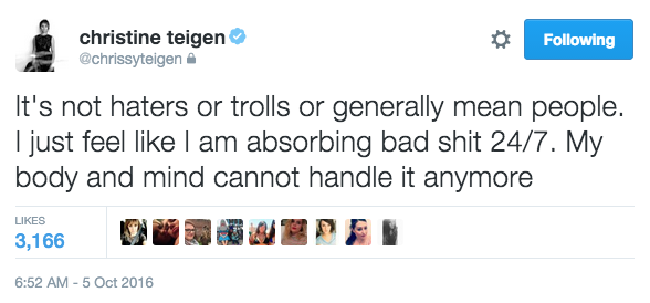 Twitter / Chrissy Teigen