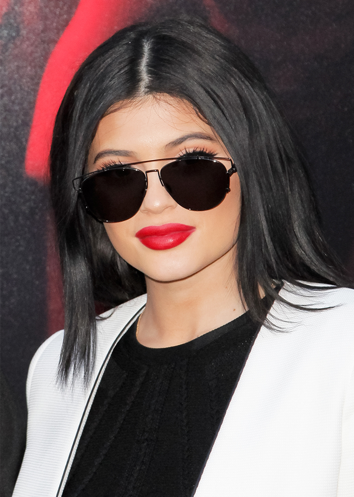 kylie-jenner-lips-2