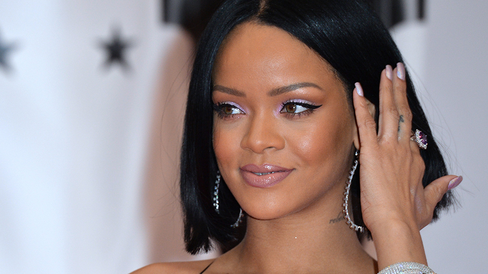 Chris Brown Responds to Rihanna Pregnancy News, Super Bowl Halftime Show