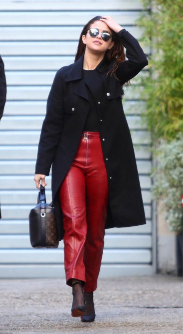 Selena Gomez - Celebrity Street Style