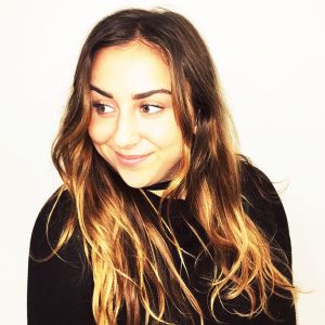 25 Best Travel-Size Beauty Products