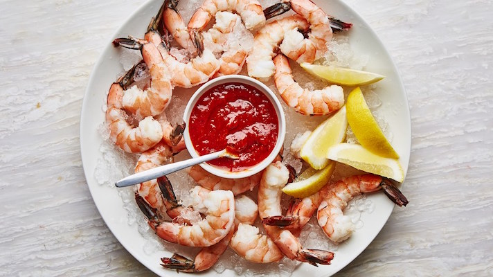 STYLECASTER | 25 Festive Recipes That Will Impress Your Friends on New Year’s Eve | Shrimp Cocktail