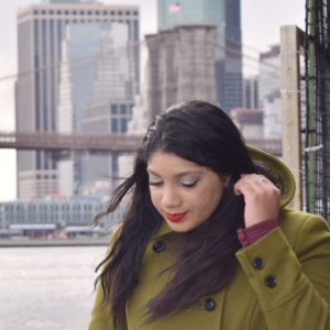 Best Shampoos for Frizzy & Curly Hair 2022