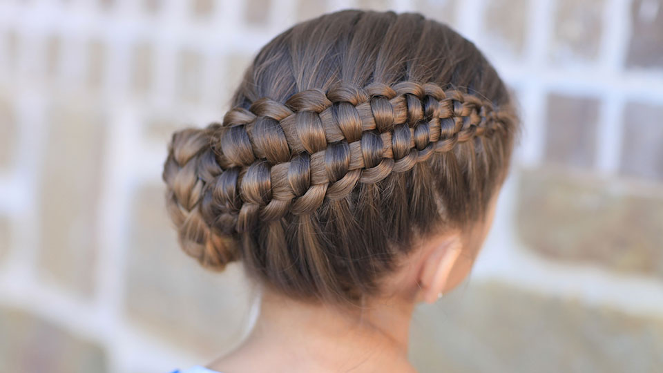 The 5 Biggest Myths About Retinol's Effect on Skin