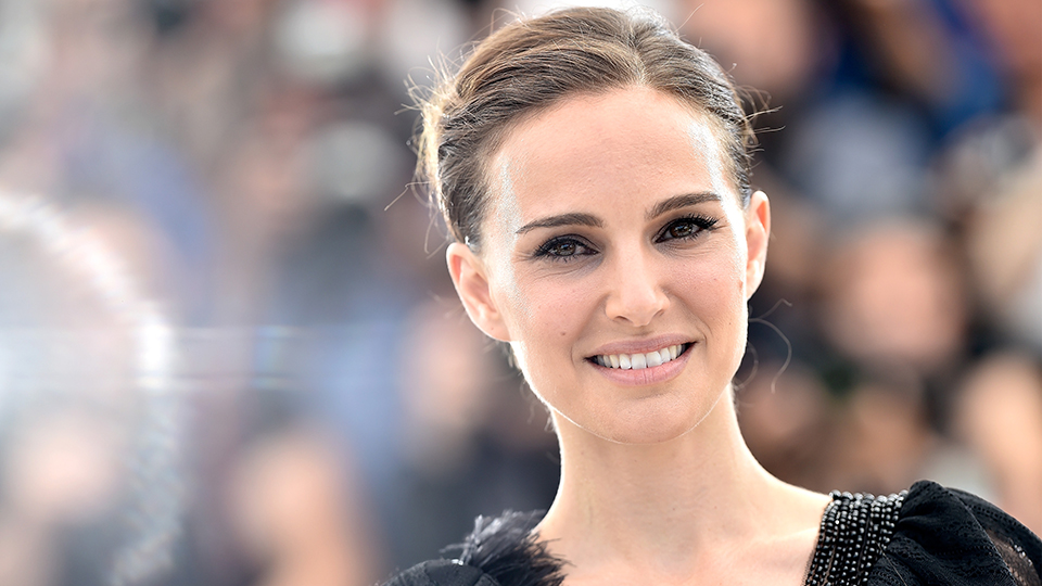 natalie-portman-2017-feat.jpg