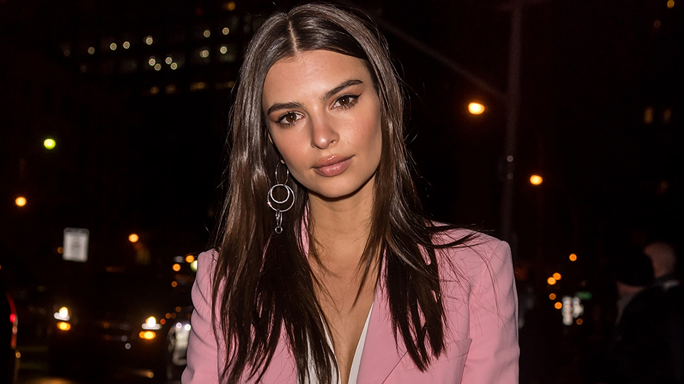 Photos: Hottest Emily Ratajkowski Bikini Pictures