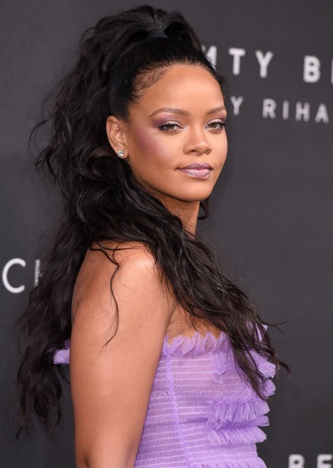 half-up-half-down-rihanna