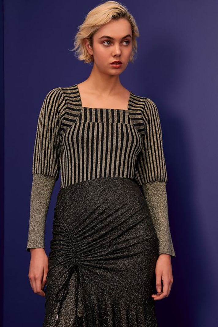 STYLECASTER | 2019 Trend Forecast: Puffy Sleeves Aren't Going Anywhere