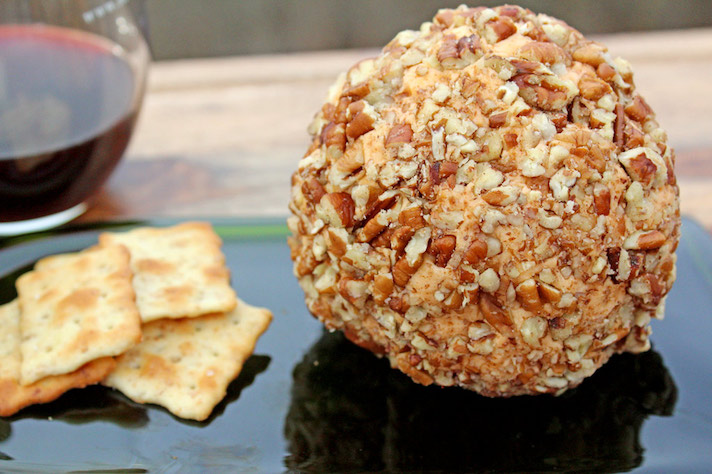 STYLECASTER | 13 Cheese Balls That Will Steal the Show at Every Party | Christmas Cheese Ball