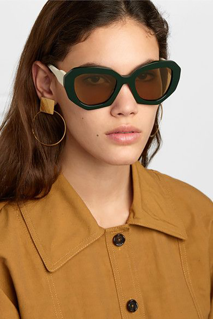 STYLECASTER | Winter Sunglasses Are the Underrated Accessory You Can't Overlook