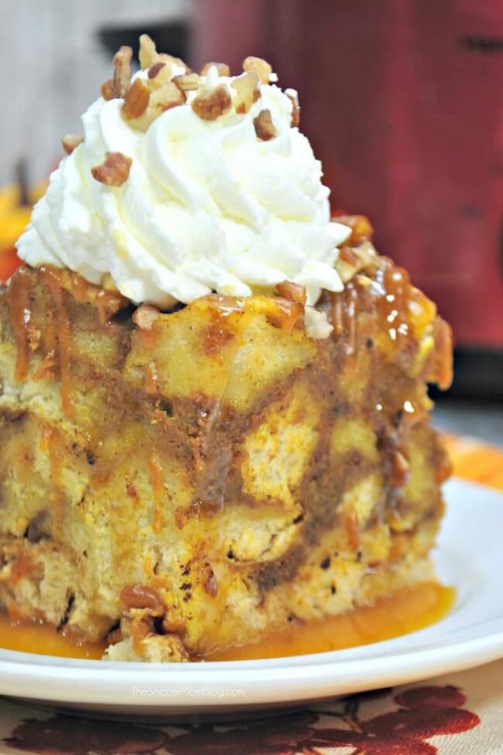 STYLECASTER | 17 Slow-Cooker Breakfasts to Simplify Your Mornings | Maple Pumpkin French Toast Casserole