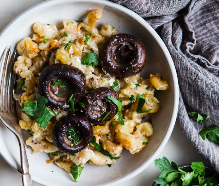 STYLECASTER | 17 Slow-Cooker Mac and Cheese Recipes That Are Total Game-Changers | Mushroom Mac and Cheese