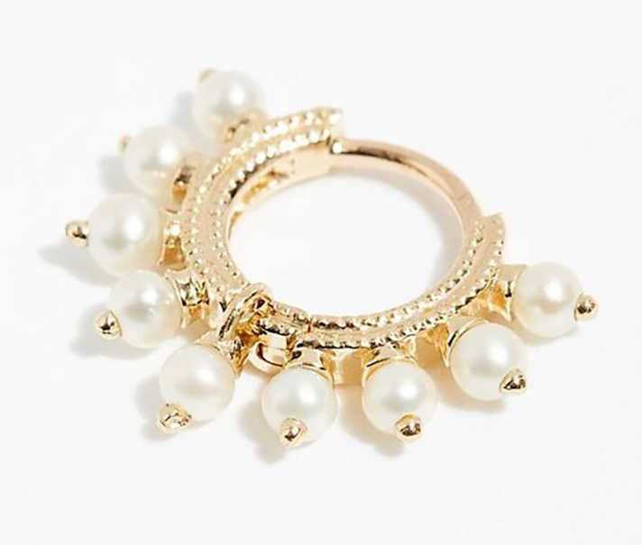 STYLECASTER | Unique Pearl Jewelry to Shop, Because April