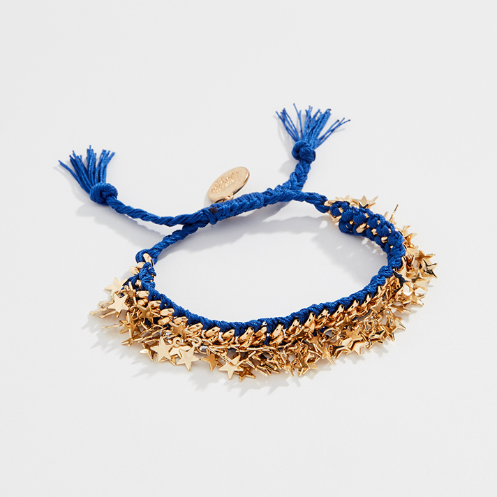 STYLECASTER | Friendship Bracelets Might Be 2019's Most Nostalgic Trend Yet