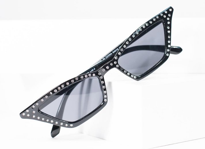 STYLECASTER | 5 Ways to Steal Kourtney Kardashian's Rhinestone Sunnies Look