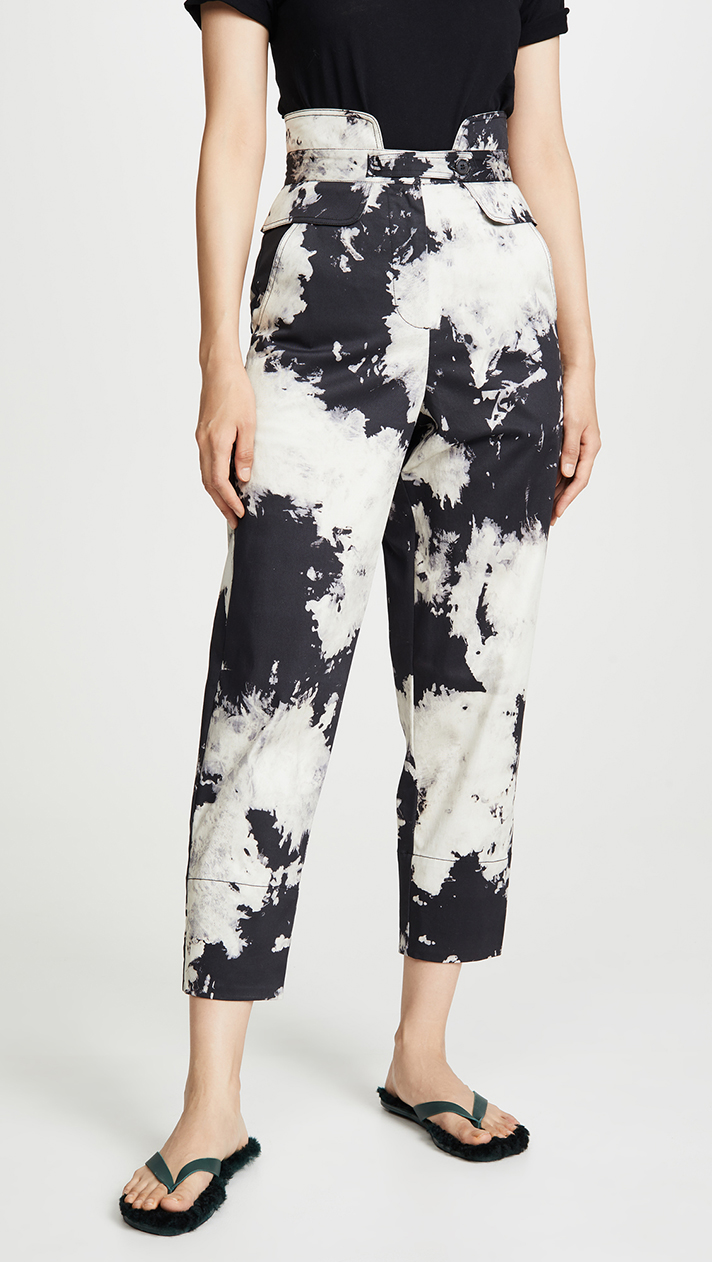 STYLECASTER | Summer Pants Are the Secret to a Well-Rounded Warm-Weather Wardrobe