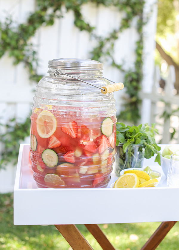 STYLECASTER | Your Definitive Guide to the Best Summer Sangria Recipes Around