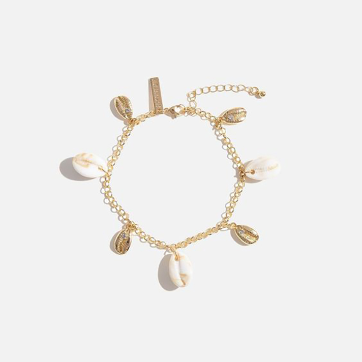 STYLECASTER | Anklets Are Summer 2019's Coolest Jewelry Trend