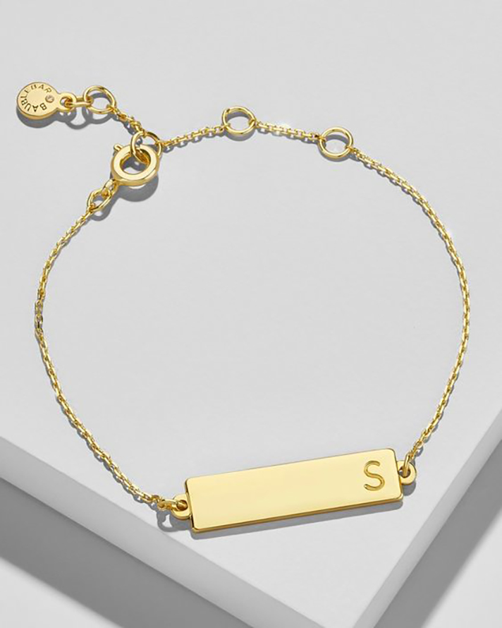 STYLECASTER | Word and Name Jewelry Is Having a Moment, Because Carrie Bradshaw Is a Forever Fashion Icon