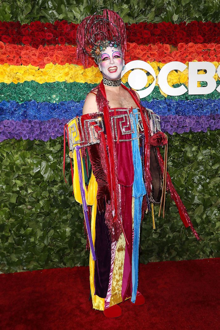 STYLECASTER | Every Incredible Look From the 2019 Tony Awards Red Carpet