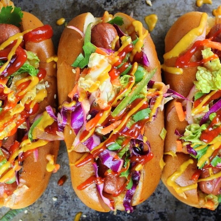 STYLECASTER | Gourmet Hot Dogs